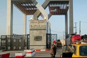 عاجل.. «حماس» تدعو إلى فتح معبر رفحفي الاتجاهين