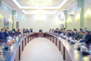 الرئيس الزُبيدي يقود مرحلة الترميم.. إصلاح اقتصادي وتشديد إداري لتثبيت الاستقرار في الجنوب