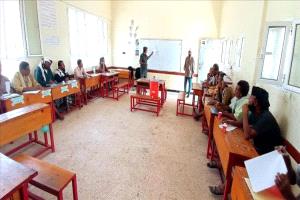 174 معلّمًا ينهون دورة التعلم الأفضل في لحج لتعزيز جودة التعليم للأطفال المتأثرين بالصراع