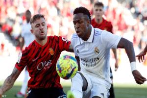 ريال مدريد يسقط بثنائية على ملعبه ويبتعد عن الصدارة ... التفاصيل