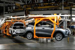 مبيعات السيارات الكهربائية تسجل أبطأ نمو عالمي