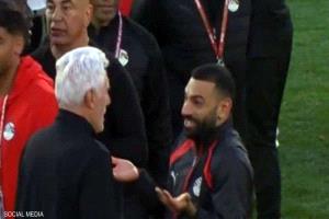 مدرب جنوب إفريقيا: صلاح أكد لي عدم صحة ركلة الجزاء لمصر