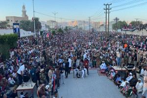 الشعيبي يشبّه المشهد السياسي بمباراة في حضرموت.. هدف للزُبيدي وظلم تحكيمي مستمر