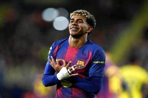 لامين جمال يتصدر أهداف رسائل الكراهية الرياضية في نوفمبر
