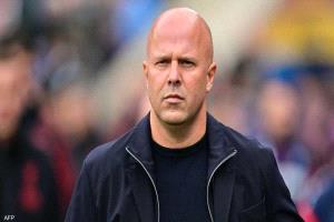 تقرير يوضح لحظة "انقلاب" سلوت على محمد صلاح