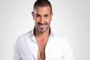 أحمد سعد يشعل الشارقة بألحان رأس السنة