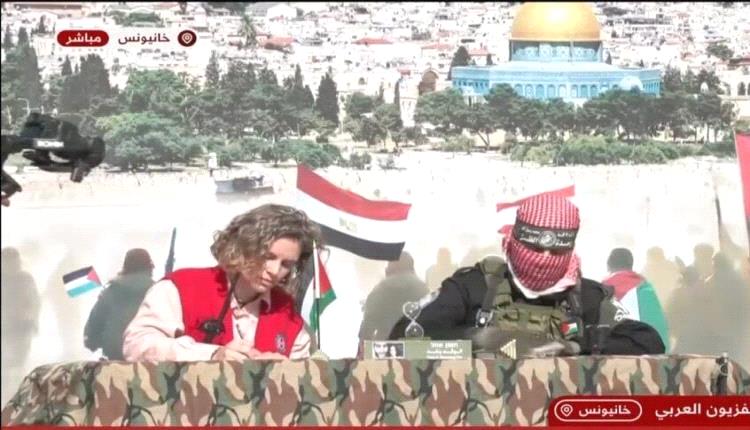 تواصل صفقة تسليم الأسرى في خان يونس بقطاع غزة
