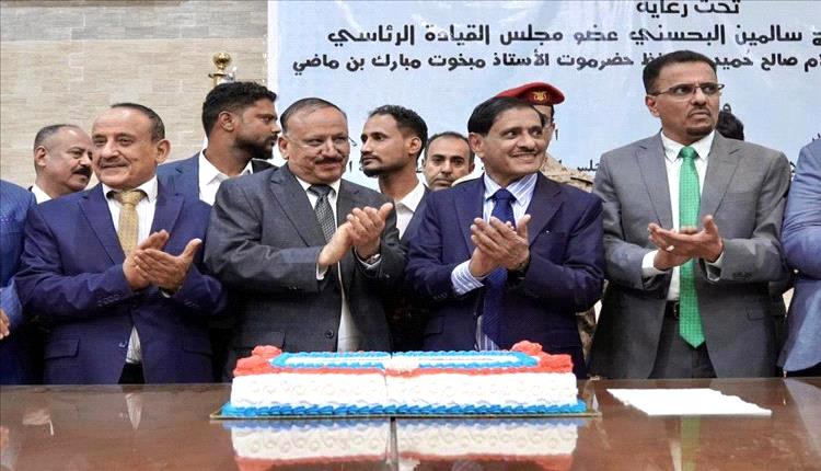 بعد توقف لأكثر من 10 سنوات.. البحسني و حُميد يدشنان استئناف الرحلات الجوية بين مطاري الريان والقاهرة
