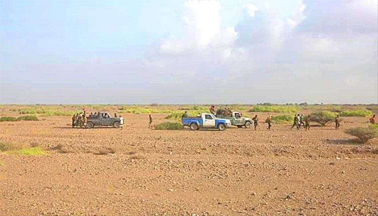 جهود أمنية نوعية تطيح بعصابات تهريب البشر بالساحل الغربي وتنقذ مئات المهاجرين الأفارقة