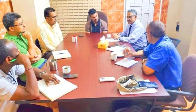 الصليب الأحمر يبحث مع وزارة الزراعة دعم قطاع العسل وتوسيع زراعة المراعي الطبيعية