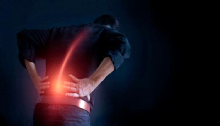 دراسة نرويجية تكشف: المشي يومياً يقلل بشكل ملحوظ من آلام الظهر المزمنة
