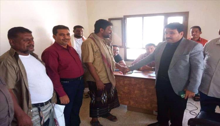 خدمة "يمن فور جي" تصل إلى حجر.. تدشين رسمي في الجول وسط حضور واسع واتصال تجريبي يؤكد جاهزية الشبكة
