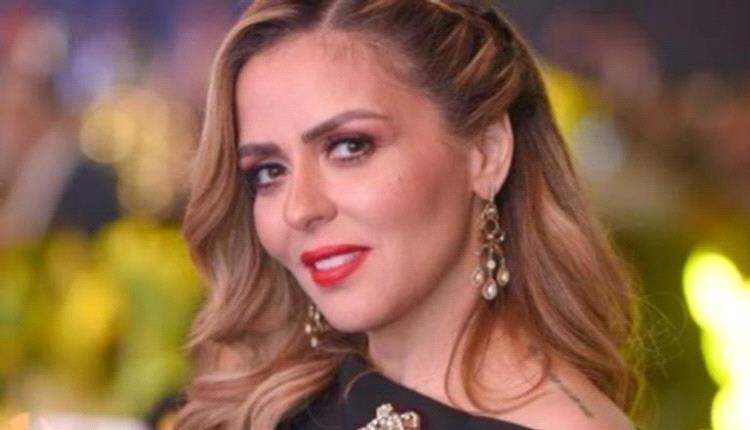 أول تعليق لمها الصغير بعد أزمة اللوحات المسروقة
