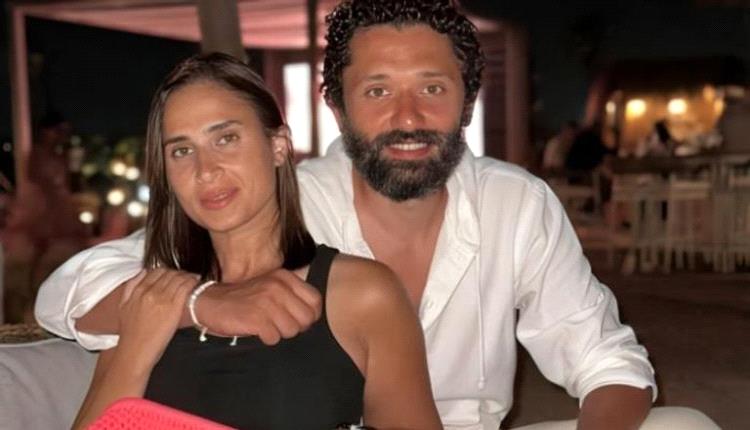 بعد شائعات الانفصال.. من هي آن رفاعي زوجة كريم عبد العزيز؟
