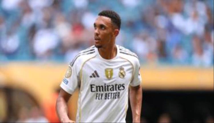 بعد أرنولد.. هل ينتقم ليفربول من ريال مدريد؟
