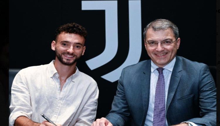 يوفنتوس الإيطالي يتعاقد مع المدافع البرتغالي جواو ماريو
