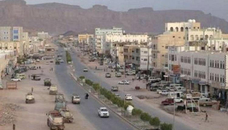 وجهاء أبين يتصدّون لبرلمان منتهي الولاية: لا عودة للاحتلال تحت غطاء رقابي