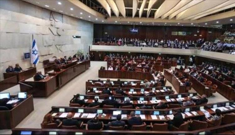تحريض في الكنيست ضد مصر: اتهامات برفع صور هتلر وتهريب سلاح لحماس