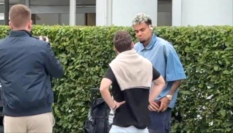 دياز يصل إلى ميونخ لإتمام إجراءات انتقاله لبايرن
