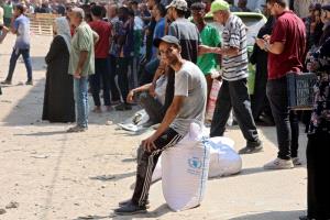 تمسك إسرائيل ببقاء الجيش في قطاع غزة يعرقل محادثات الدوحة
