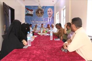 الضالع تضع المنظمات تحت المجهر.. تنسيق مشترك لمراقبة الأداء ومكافحة العشوائية