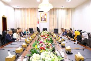 اليمن والبنك الدولي.. تنسيق متقدم لإنقاذ التمويلات ودعم مشاريع الكهرباء والتغذية