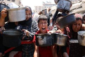 كسر المحظور.. شخصيات إسرائيلية تطالب بعقوبات على تل أبيب
