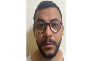 باستخدام "مغلف سحري"... "الأمن" يُعمّم صورة الرأس المدبّر لعمليات احتيال