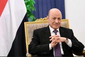 العاقل يتهم رئيس المجلس الرئاسي رشاد العليمي بـ"قتل الجنوب" ويدعو لإنقاذ الشعب من الأزمات