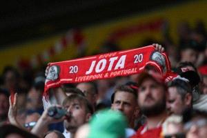 بعد رحيل جوتا المأساوي.. ليفربول يرصد مبلغا “فلكيا” لضم مهاجم جديد
 
