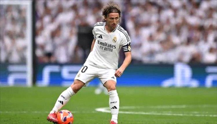 مودريتش على طاولة عملاق إيطالي
 

