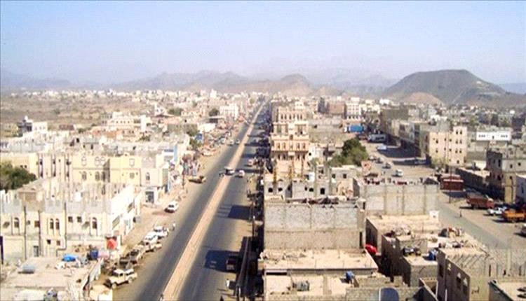 لحج تغرق في الظلام لليوم الثالث.. صرخة شعب يُدار بمقطورة ديزل واحدة