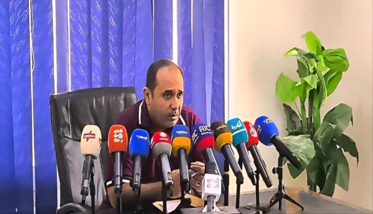 مدير كهرباء حضرموت: مديونية بترومسيلة تهدد بتوقف إمدادات الوقود
 
