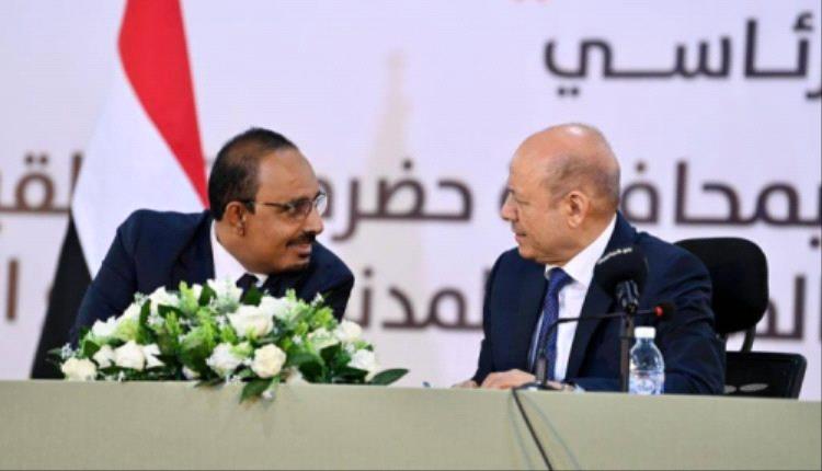 “الجزية إلى مأرب”.. توجيه مثير من العليمي يحوّل 20 مليارًا شهريًا من حضرموت