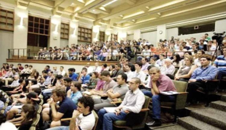 ارتفاع حالات التعثر عن سداد القروض الطلابية بالولايات المتحدة

