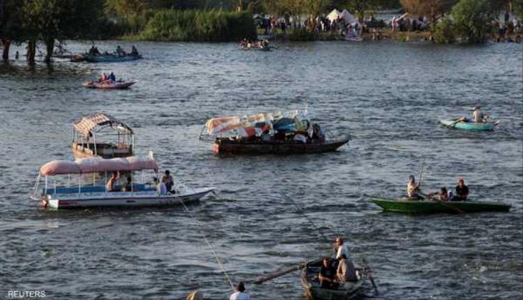 مأساة في نهر النيل.. مصرع 4 أشخاص غرقا إثر انقلاب مركبهم