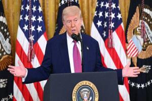 ترامب: الحرب بين إسرائيل وإيران يجب أن تنتهي