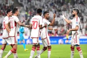 أوزبكستان تكتب التاريخ.. تعادل سلبي يصعد بها للمونديال ويُرسل الإمارات للملحق