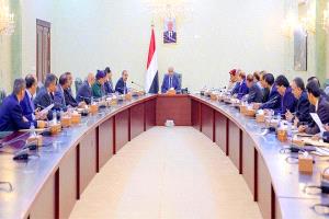 رئيس الوزراء يطلق خطة طوارئ 100 يوم لتحسين حياة المواطنين واستعادة الدولة في عدن
