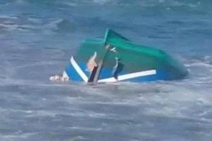 بعد يومين من الضياع في عُرض البحر.. نجاة أربعة صيادين من أبناء عدن 