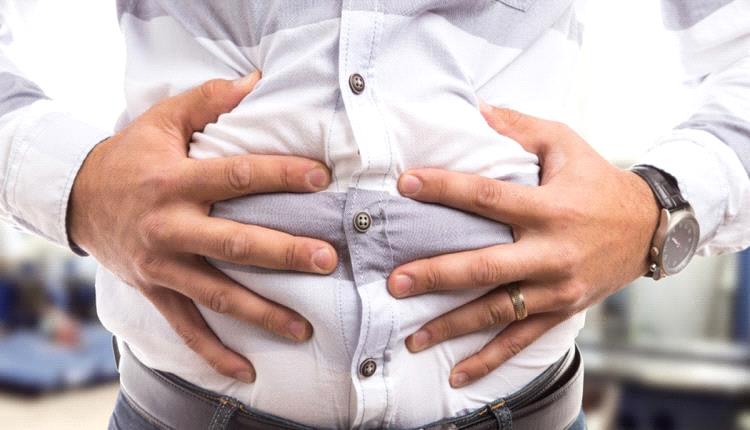 أطعمة يجب تجنبها على السحور والافطار لتفادي مشاكل المعدة
