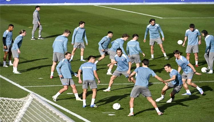 غائب وحيد عن كتيبة أتلتيكو مدريد في موقعة برشلونة
