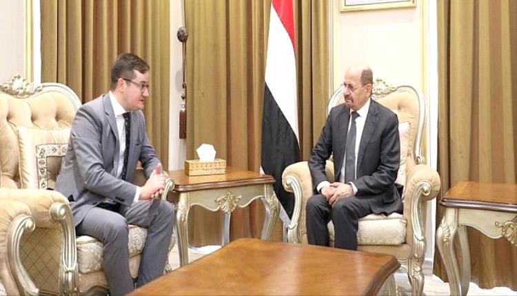 الزنداني يبحث مع روسيا تعزيز العلاقات والتنسيق المشترك