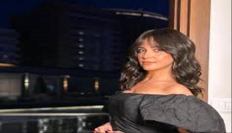 ريهام عبد الغفور تردّ على جدل صورتها مع أحمد زاهر
