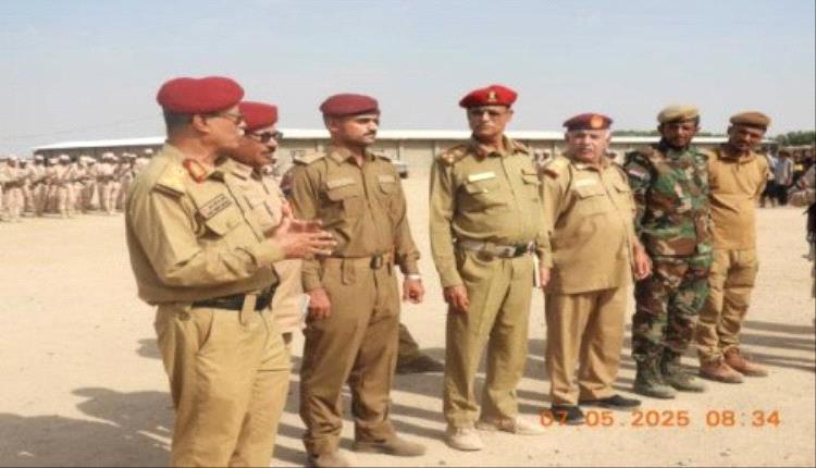 اللواء البيشي يشيد بجاهزية وانضباط اللواء الأول دعم أمني