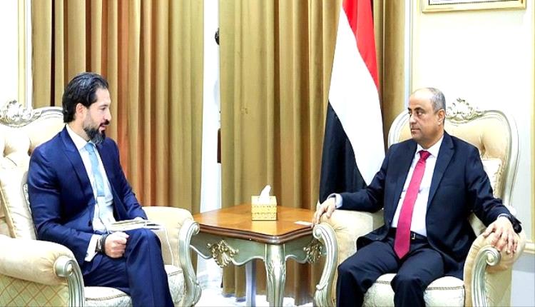 واشنطن تطرق باب عدن: بن بريك يطلب الدعم وواشنطن تُجدد الالتزام
