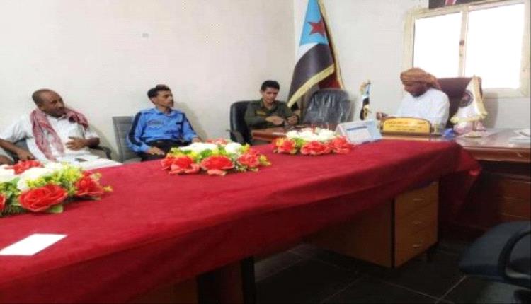 انتقالي سقطرى يناقش مع إدارة شرطة السير فعاليات أسبوع المرور العربي