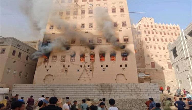 حريق هائل يلتهم منزل بحوطة شبوة بسبب ماس كهربائي
