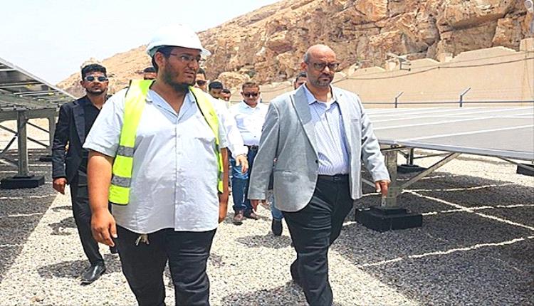 الطاقة الشمسية تصل إلى شواطئ المكلا.. تدشين المرحلة الثانية من تأهيل مركز إنزال خلف
