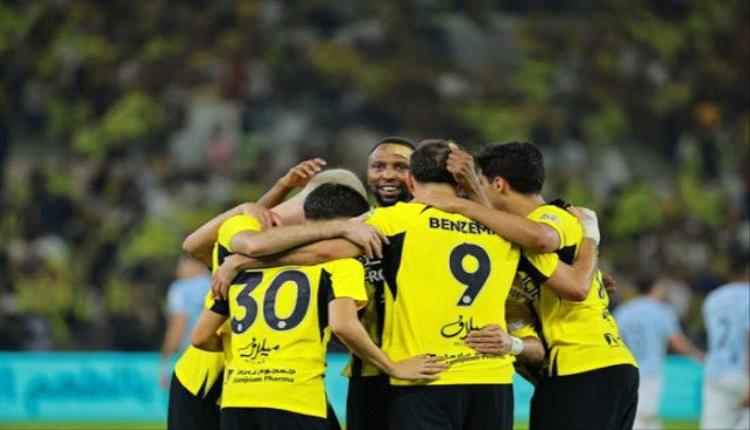 الاتحاد يكتسح الفيحاء بثلاثية ويقترب من حسم لقب الدوري السعودي
